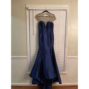 Mac Duggal prom formal dress size 10 Royal Blue